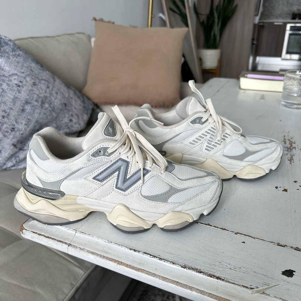 New balance 9060